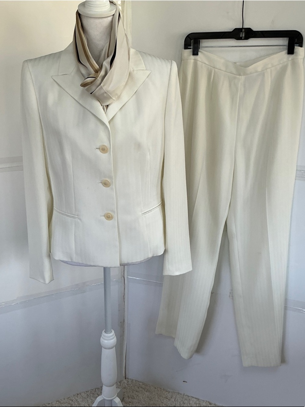 Kasper Three Piece Ivory Tailored Pantsuit with V-Waist Blazer